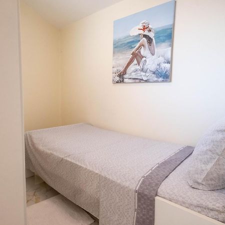 Premium Relax Rooms 诺维·维诺多尔斯基 外观 照片