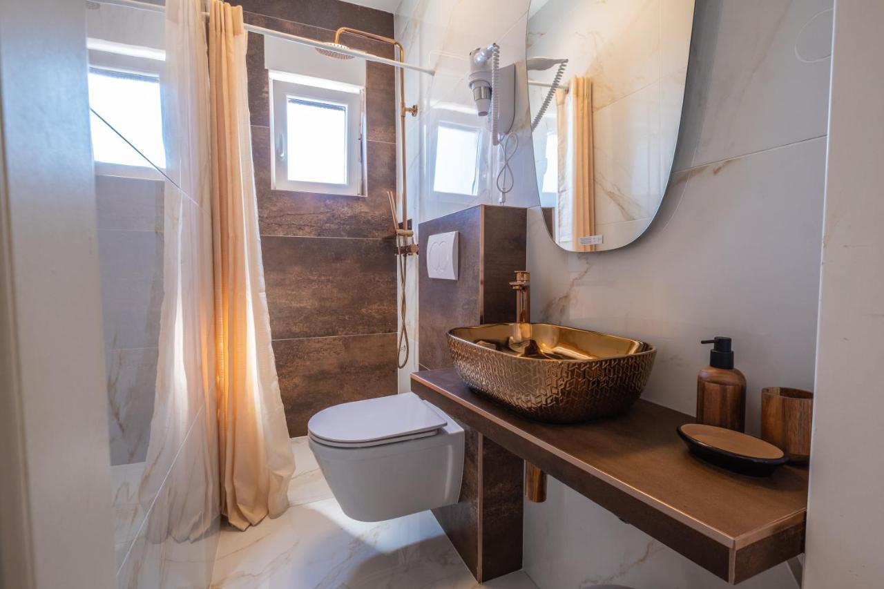 Premium Relax Rooms 诺维·维诺多尔斯基 外观 照片